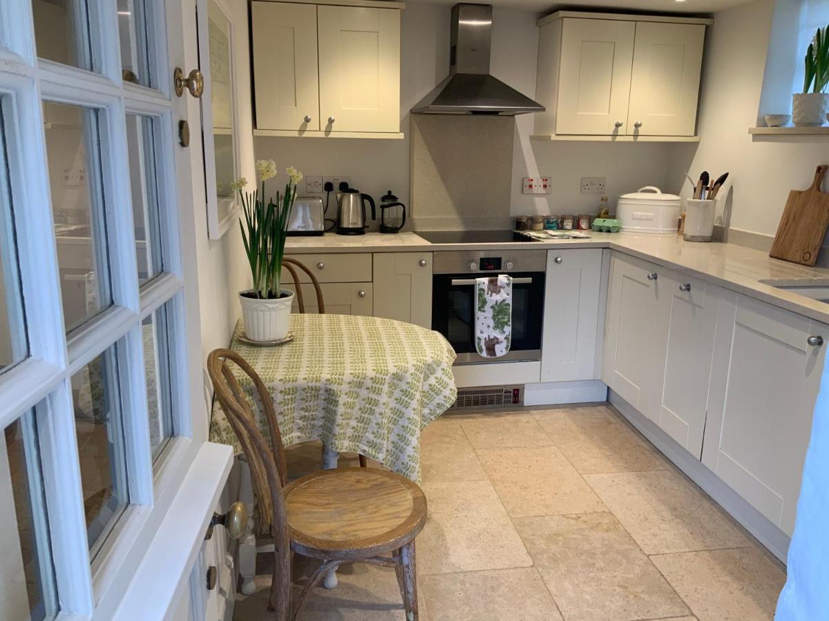 Masons Cottage, An Idyllic Retreat In An Area Of Outstanding Beauty, Close To Blenheim Palace, Oxford & The Cotswolds Stonesfield Eksteriør bilde